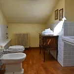 Bed and breakfast Antico Casale Di 4*