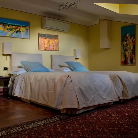 לינה וארוחת בוקר Antico Casale Di 4*