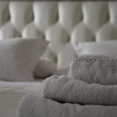 Antico Casale Di לינה וארוחת בוקר 4*