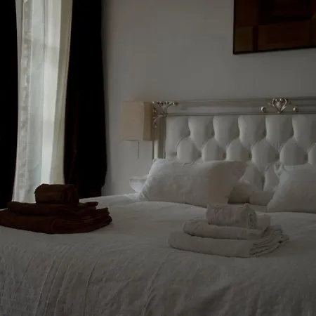 Antico Casale Di Bed and breakfast