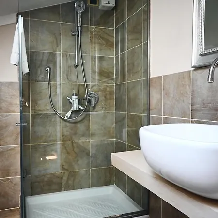 לינה וארוחת בוקר Antico Casale Di בוביו