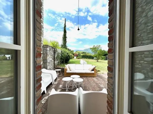 Bed & Breakfast Antico Casale Di 4*