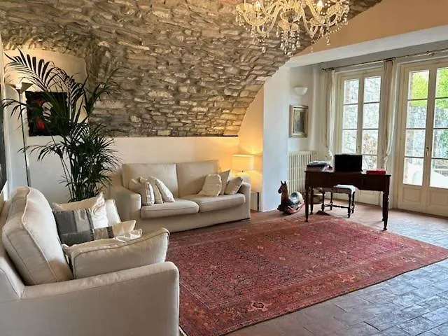 Antico Casale Di Bed & Breakfast Bobbio