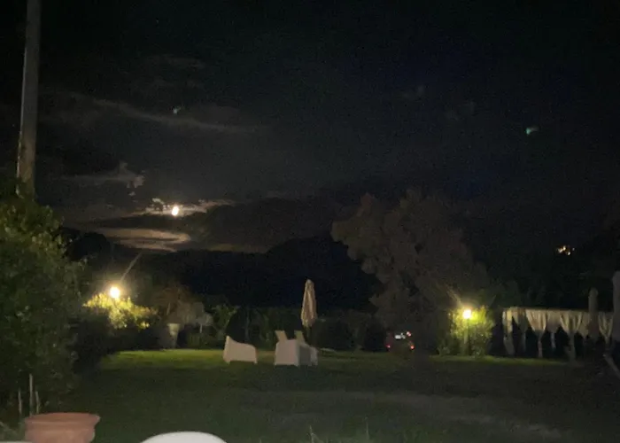 Bed & Breakfast Antico Casale Di